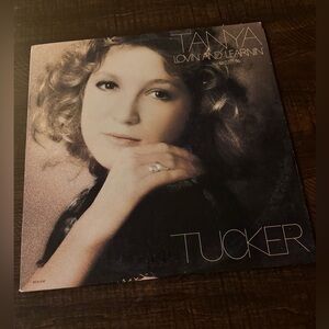 Tanya Tucker “Lovin and Learnin” Vintage Vinyl Record
